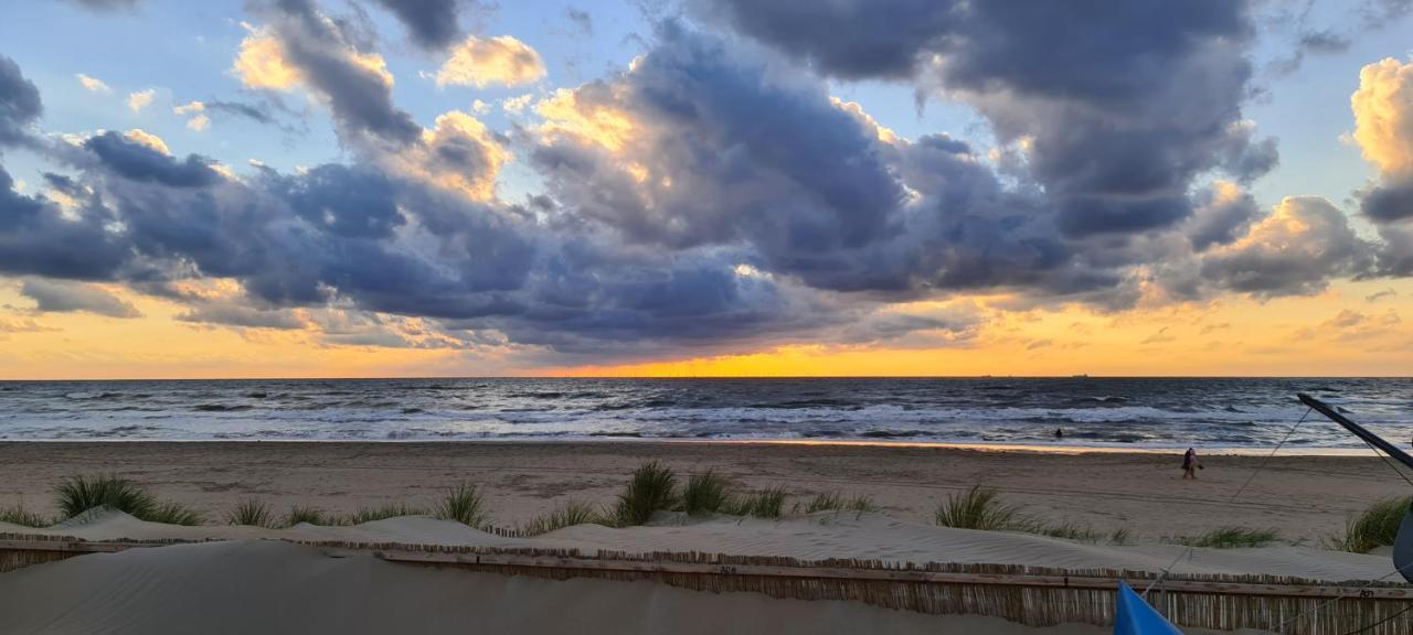 Near The Beach Зандворт Екстер'єр фото